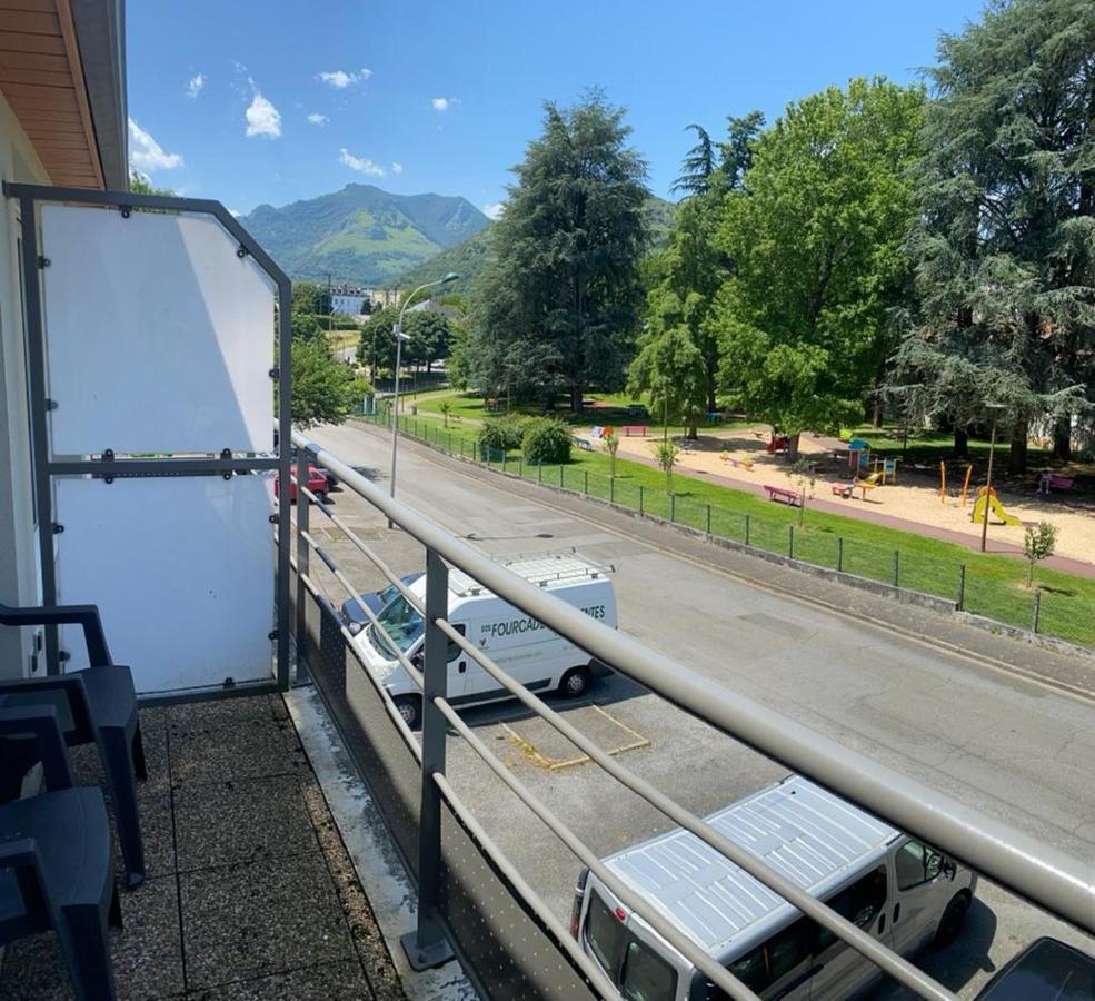 Les Ecrins Apartment ลูร์ด ภายนอก รูปภาพ